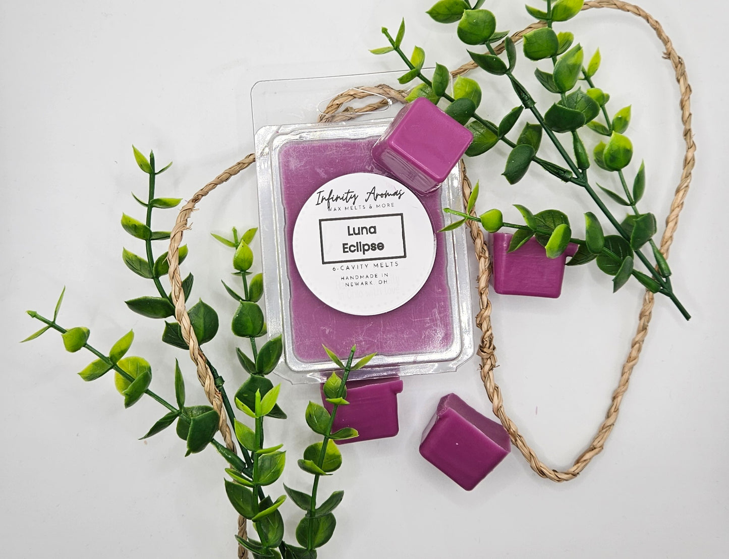 Luna Eclipse 6-cavity Melts